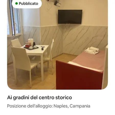 Casa Mari' Centro Storico Vicino Caracciolo Apartamento *